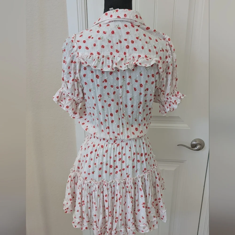 Skylar + Madison White Dress with Red Floral Pattern Size Small - Picture 10 of 10